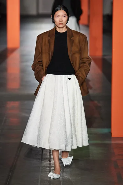 Look 5